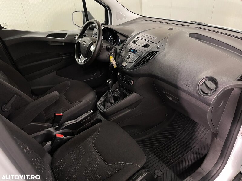 Ford Transit Courier