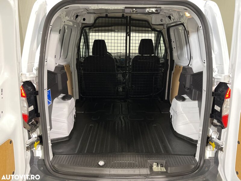 Ford Transit Courier
